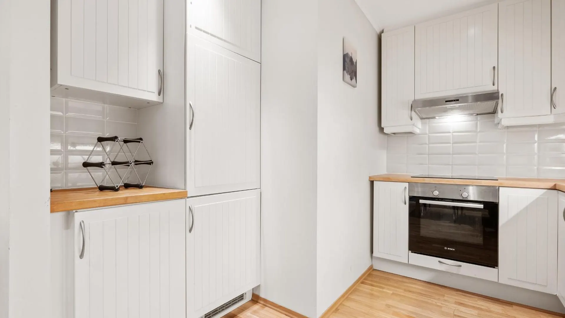 12-Guest Apartment - Self Check-In - Large Smart Tv - Central Bergen